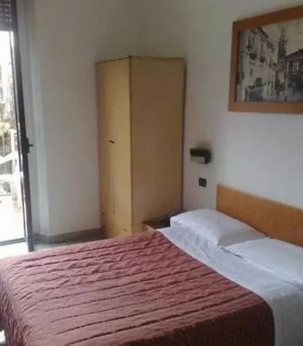 Hotel Paola Milan 0*,  Italy